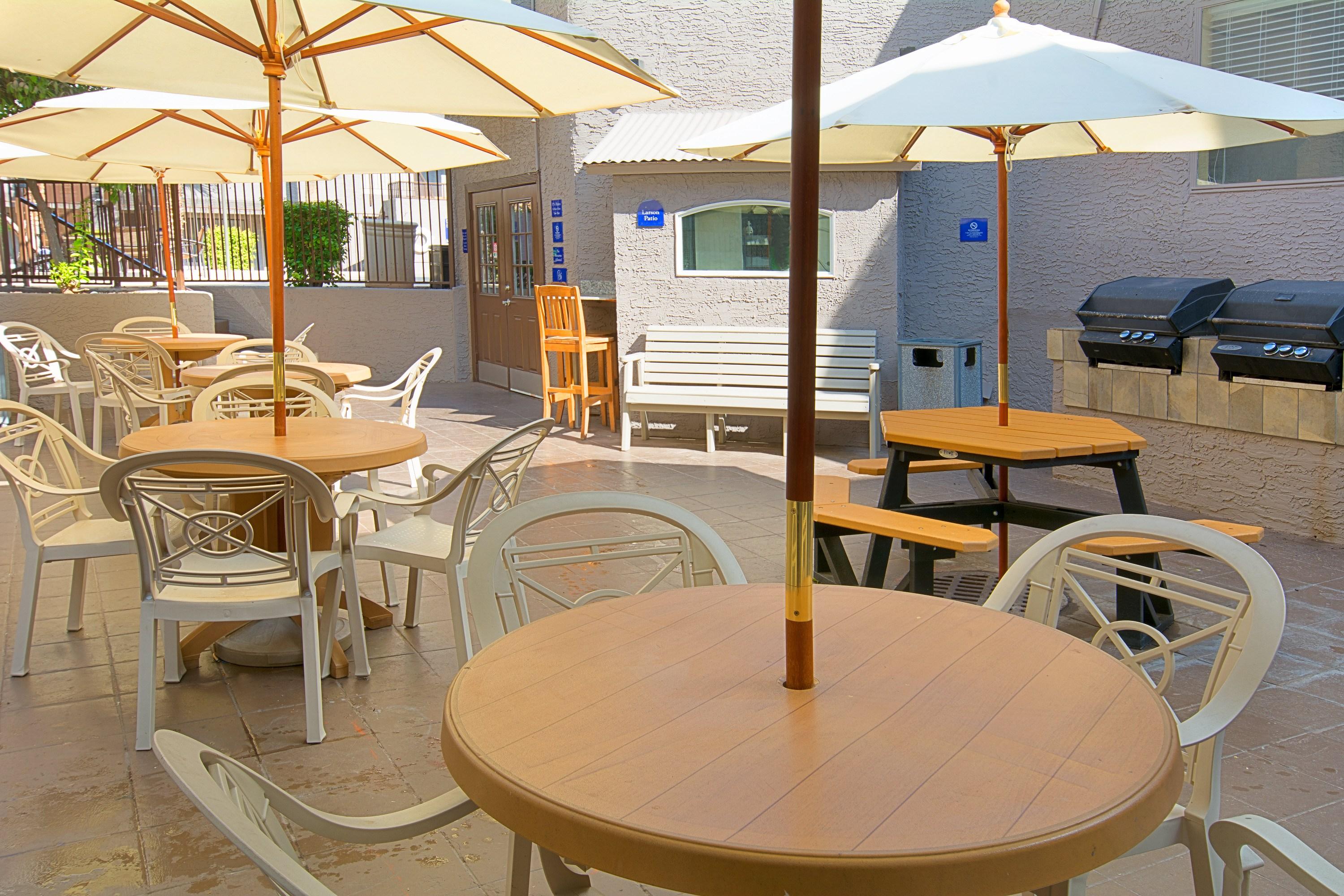 Hotel Tempe/Phoenix Airport Innsuites Hotel & Suites Экстерьер фото