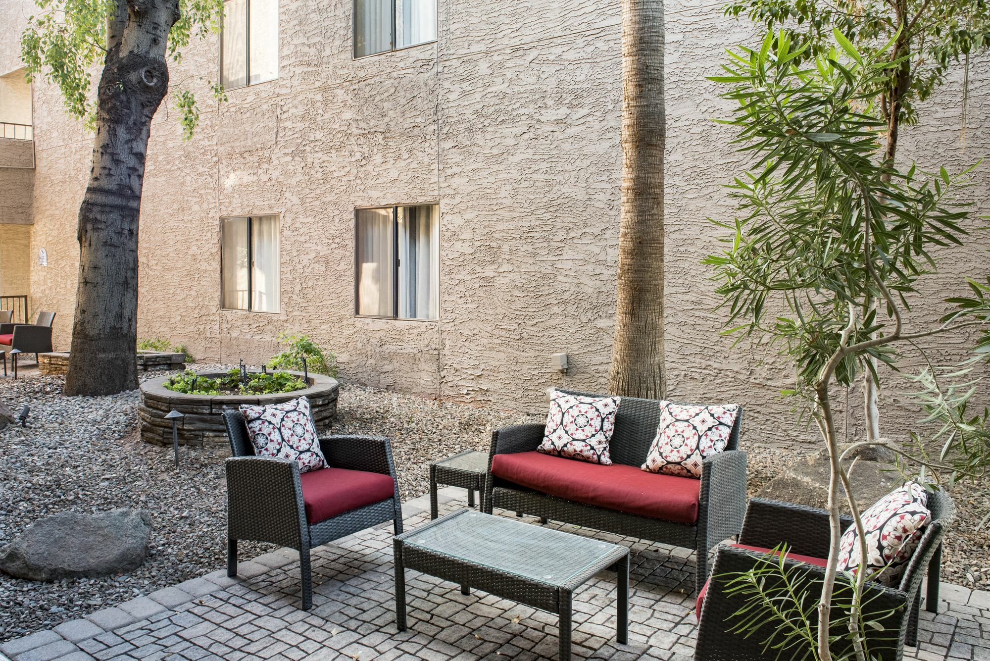Hotel Tempe/Phoenix Airport Innsuites Hotel & Suites Экстерьер фото