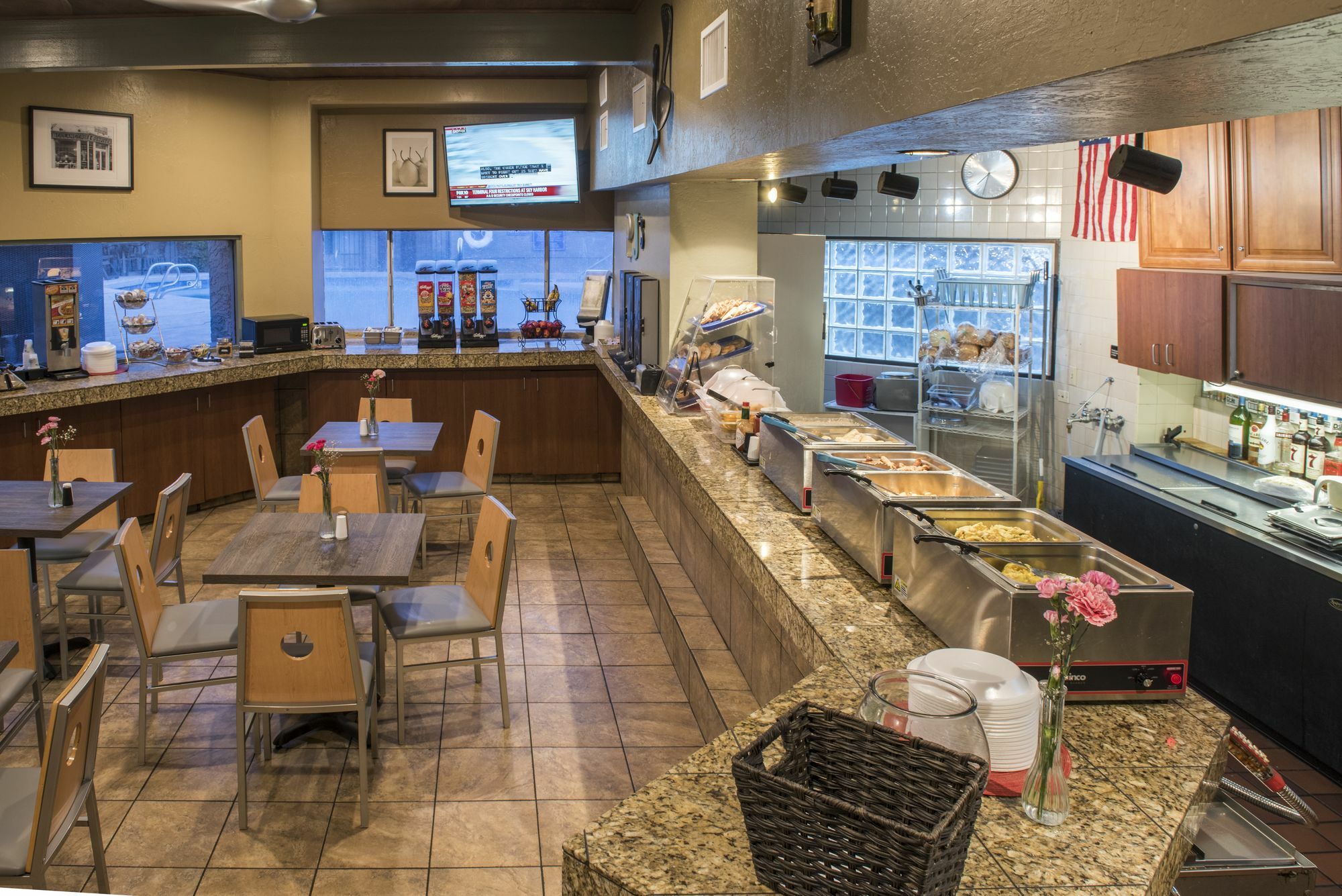 Hotel Tempe/Phoenix Airport Innsuites Hotel & Suites Экстерьер фото