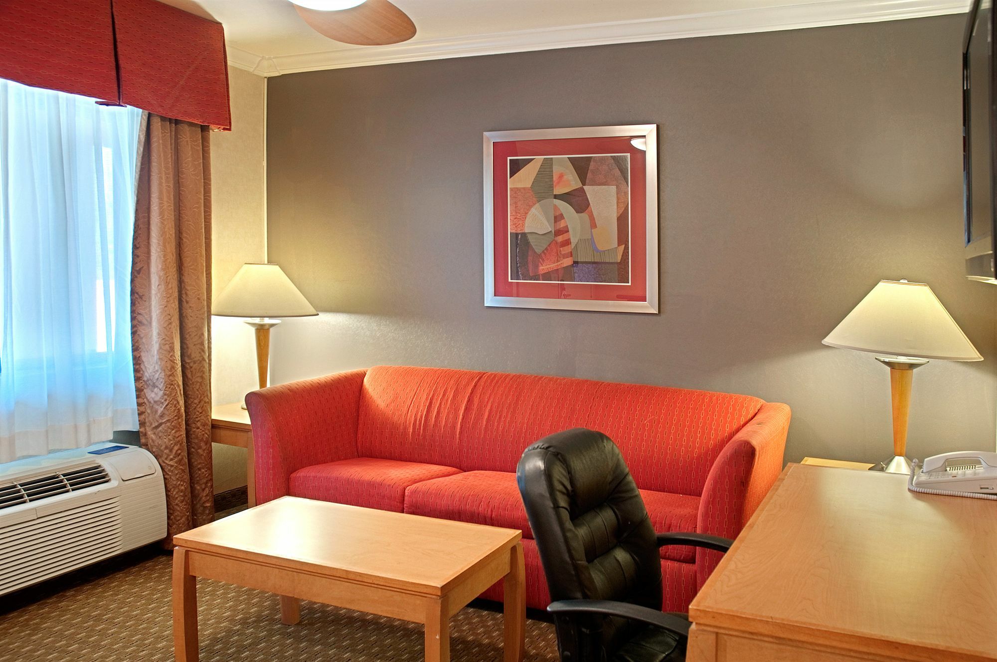 Hotel Tempe/Phoenix Airport Innsuites Hotel & Suites Экстерьер фото